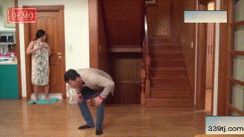 韩国理论电影阿姨邪恶 gif 动态图出处 还想啥，准备发车了